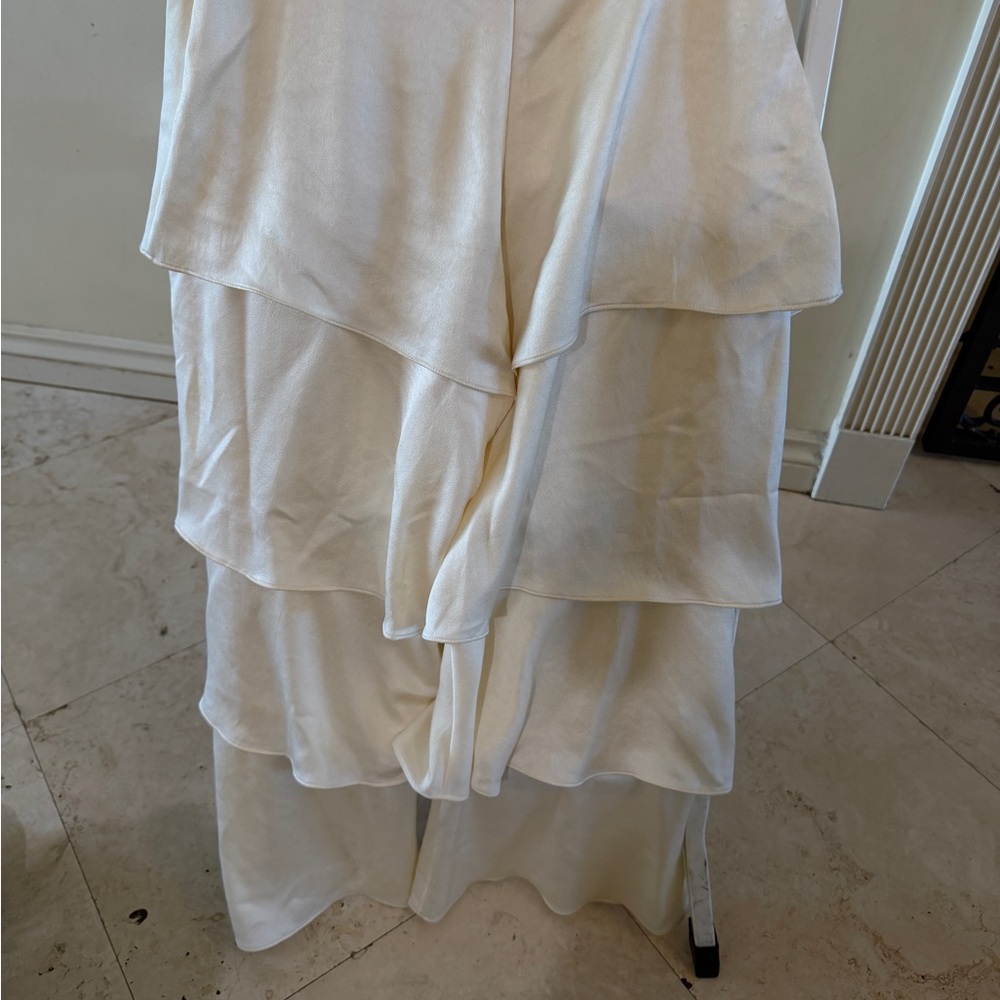 Alexis Cream Tiered Wide-Leg Pants Size M - Picture 5 of 5